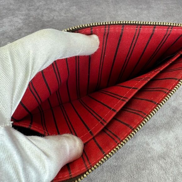 Louis Vuitton Damier Ebene Neverfull Pochette Wristlet Bag - Picture 12 of 14